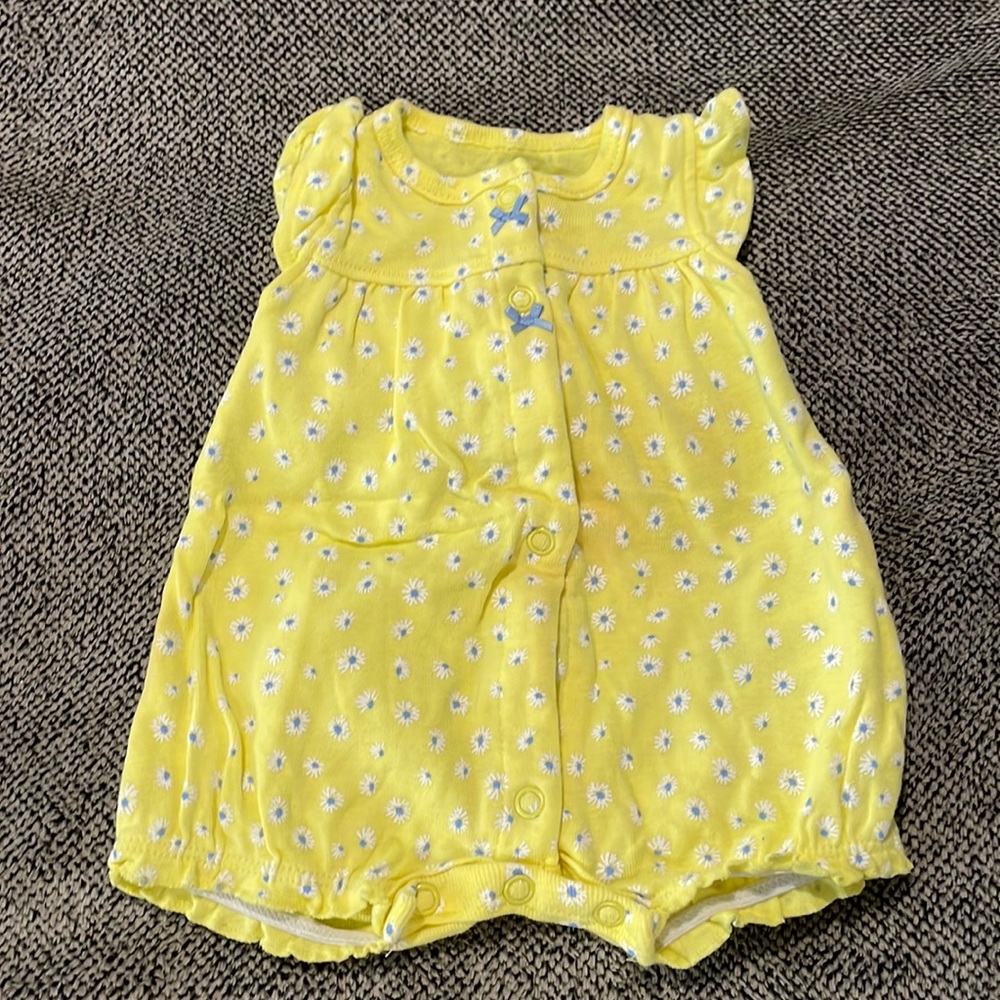 Newborn outfit